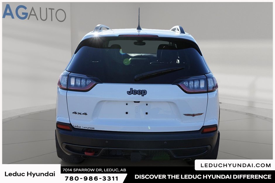 2020 Jeep Cherokee Trailhawk-6