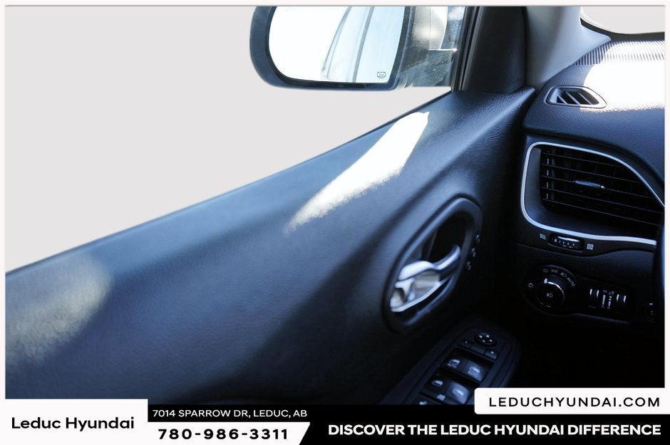 2020 Jeep Cherokee Trailhawk-13