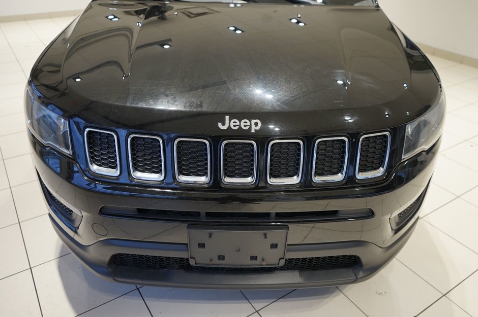 2018 Jeep Compass Sport-26