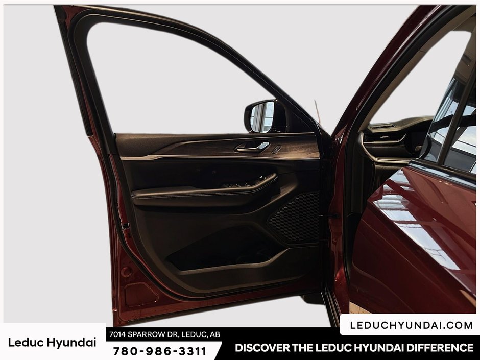 2023 Jeep Grand Cherokee L Limited-9