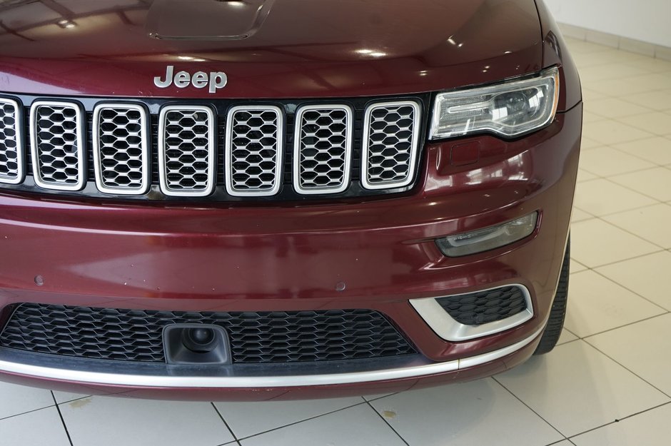 2017 Jeep Grand Cherokee Summit-24