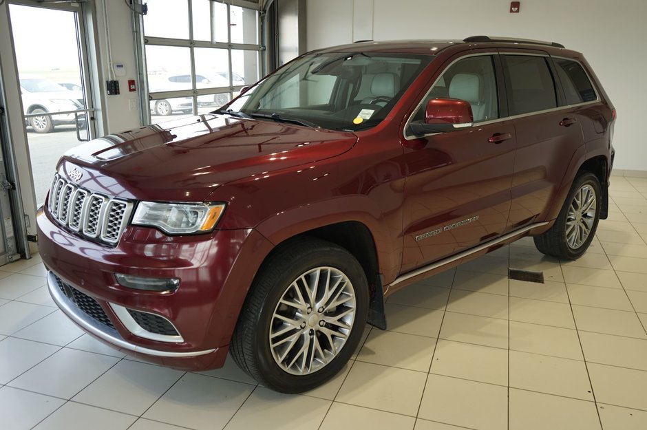 2017  Grand Cherokee Summit in Leduc, Alberta