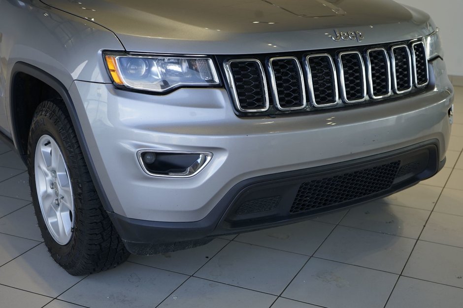 2017 Jeep Grand Cherokee Laredo-27