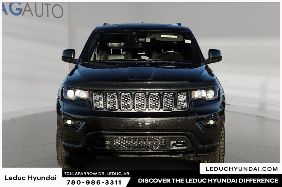 2019 Jeep Grand Cherokee Altitude-1