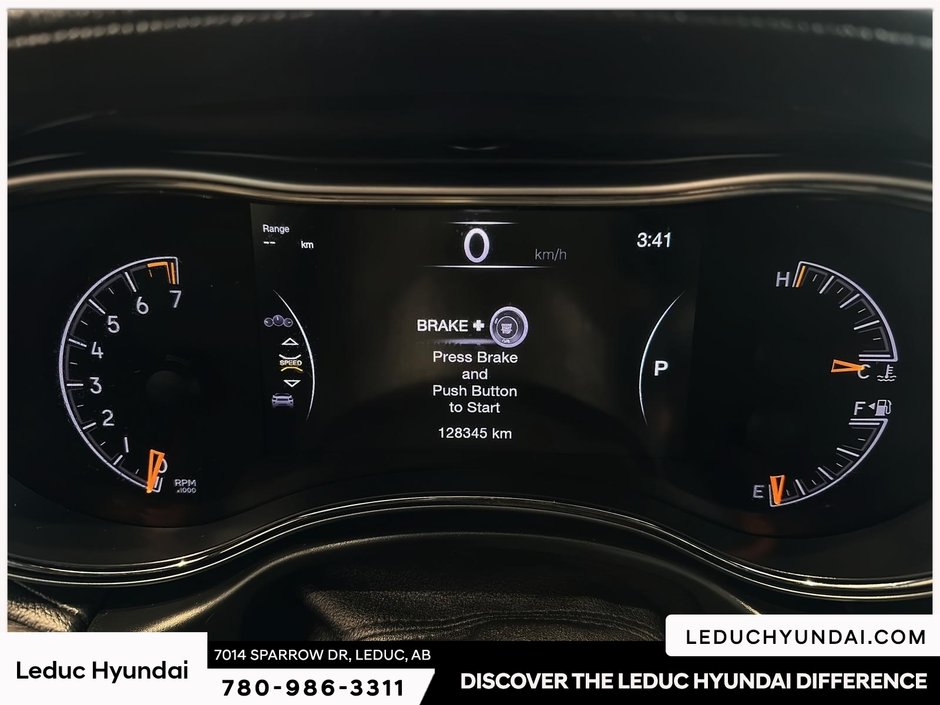 2019 Jeep Grand Cherokee Overland-18
