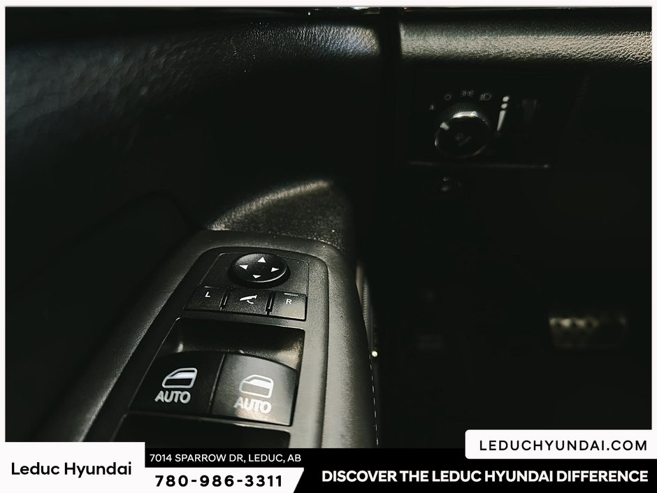 2019 Jeep Grand Cherokee Overland-21