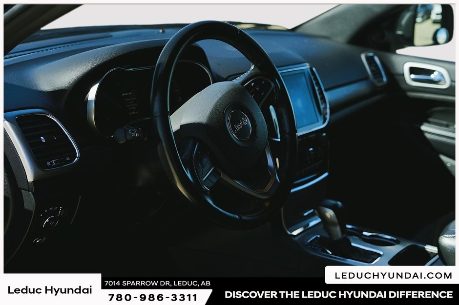 2020 Jeep Grand Cherokee Laredo-11