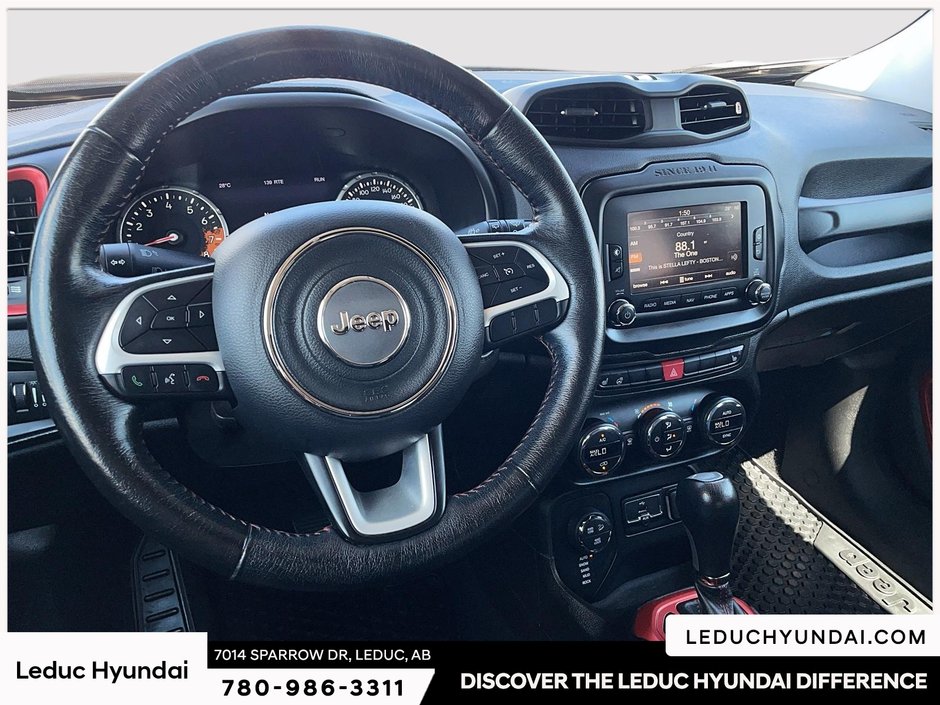 2017 Jeep Renegade Trailhawk-13