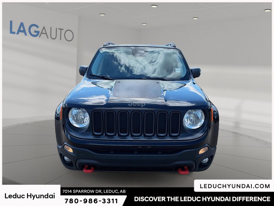 2017 Jeep Renegade Trailhawk-1