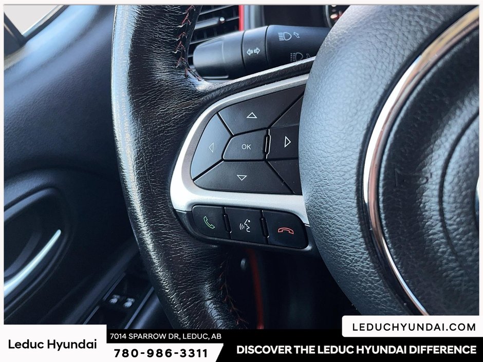 2017 Jeep Renegade Trailhawk-14