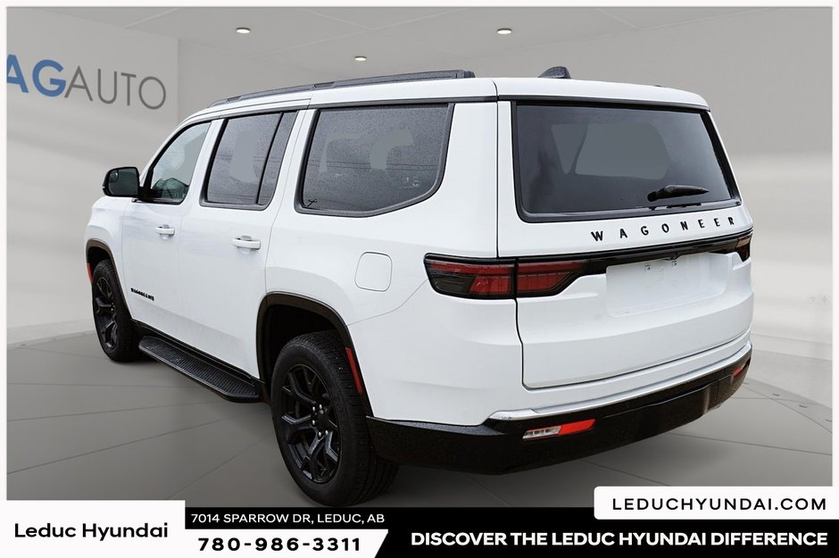2024 Jeep WAGONEER Series II Carbide-3