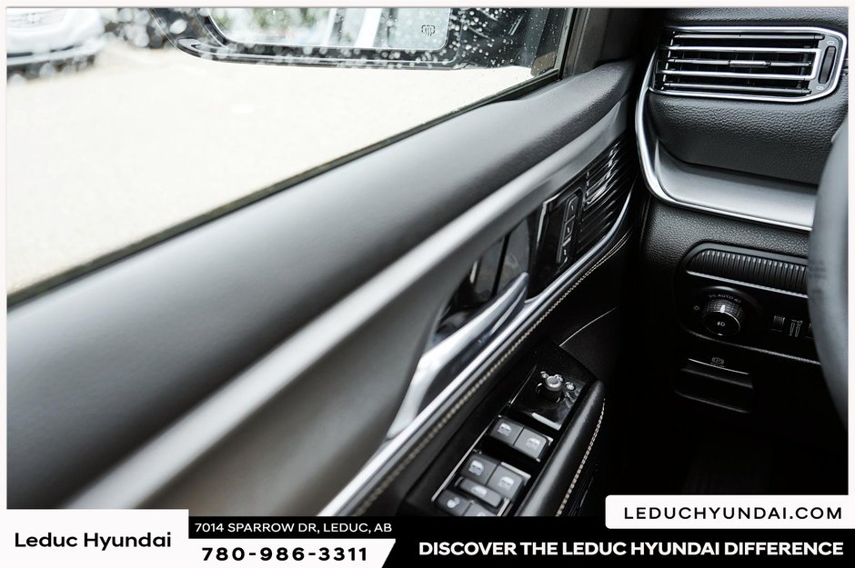 2024 Jeep WAGONEER Series II Carbide-15