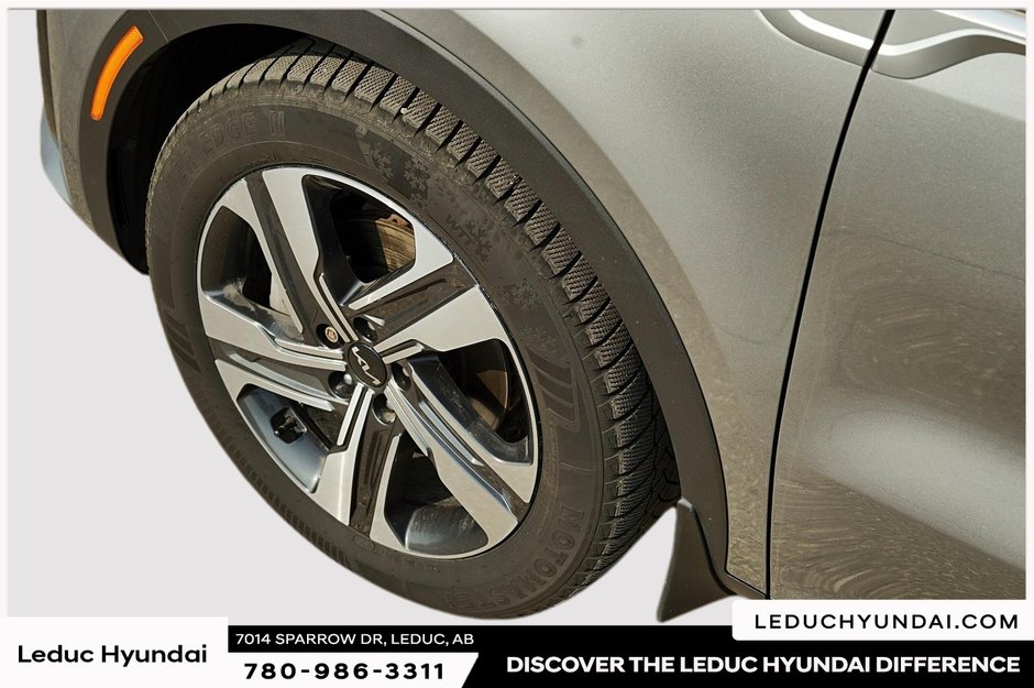 2022 Kia Sorento Plug-In Hybrid SX-6
