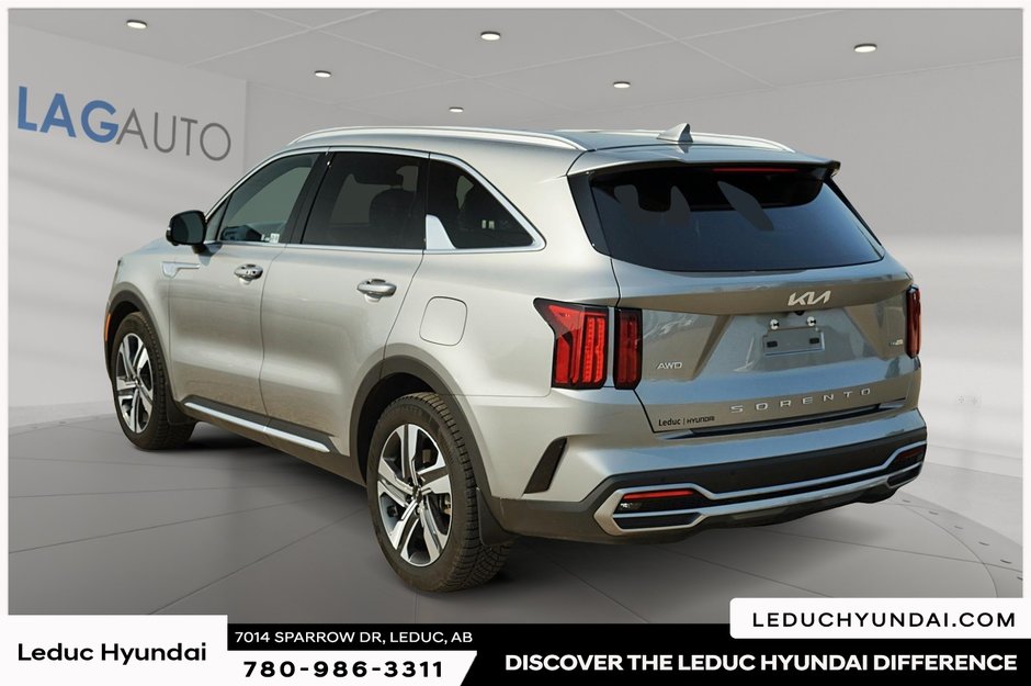 2022 Kia Sorento Plug-In Hybrid SX-3