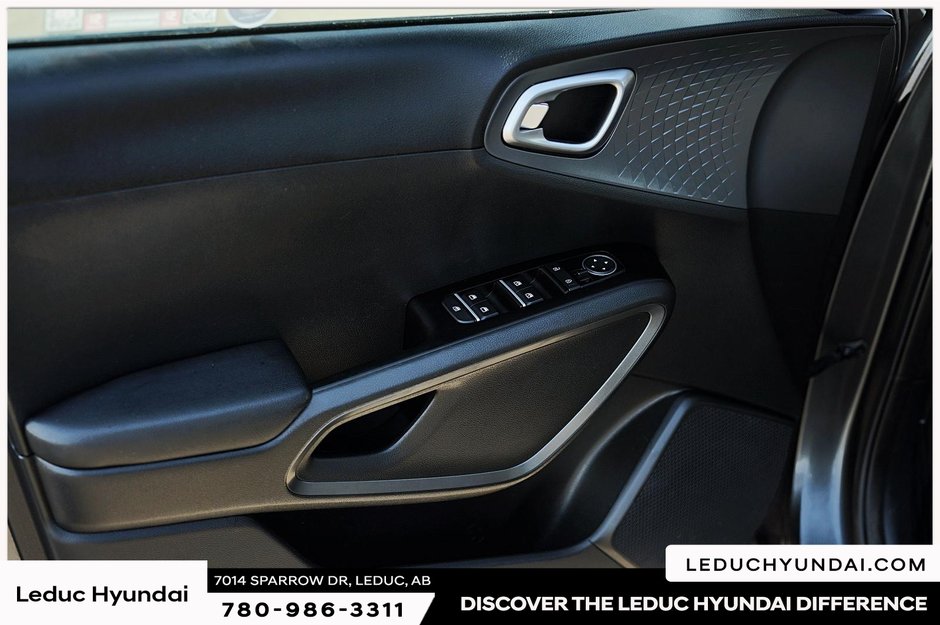 2021 Kia Soul EX-11