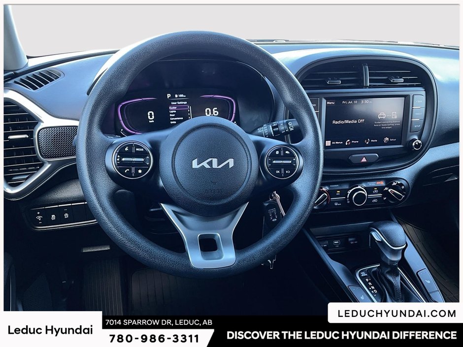 2025 Kia Soul LX-12