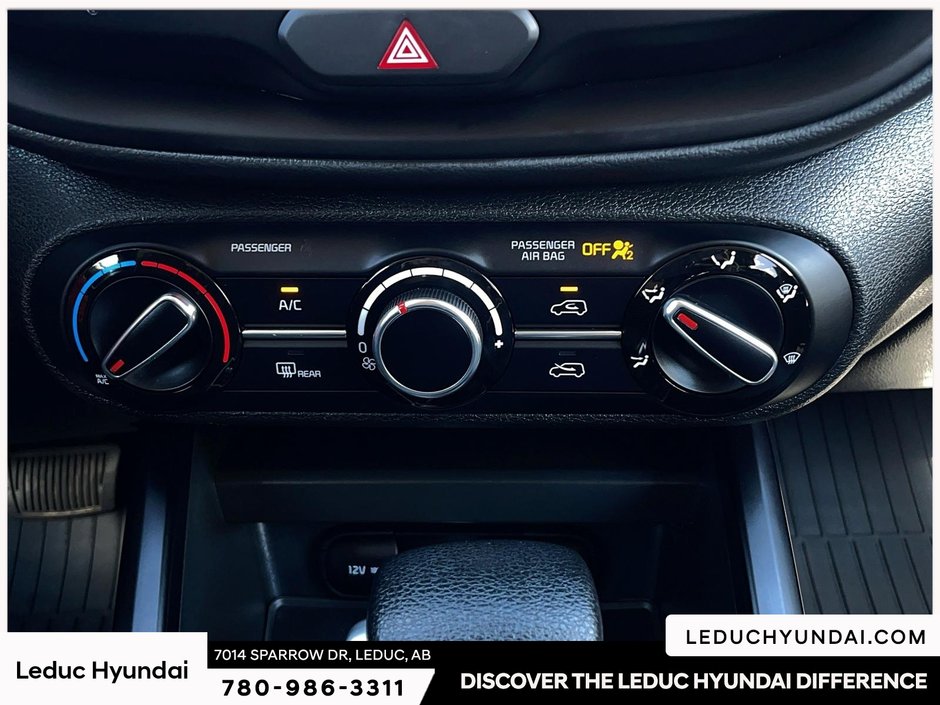 2025 Kia Soul LX-23