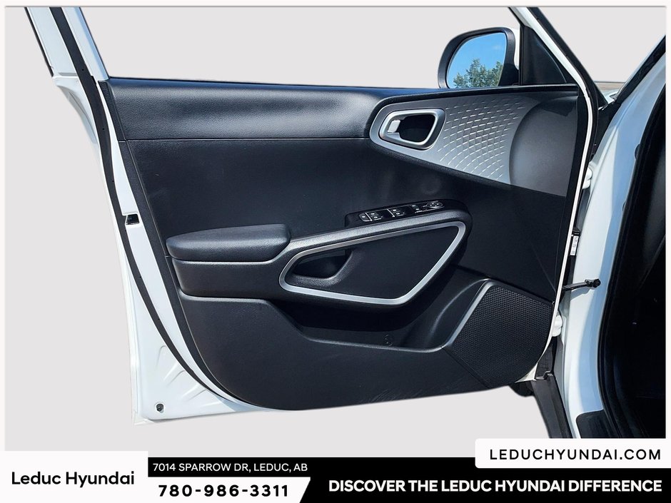 2025 Kia Soul LX-10