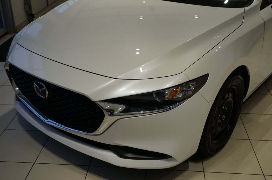 2023 Mazda 3 GS-30