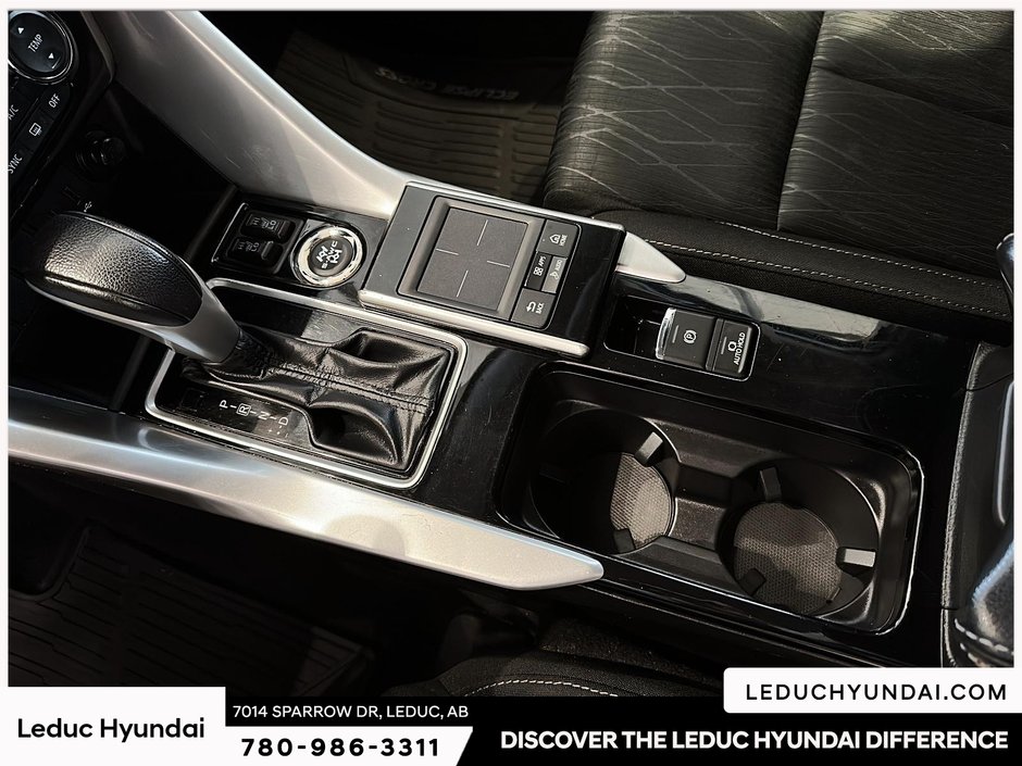 2020 Mitsubishi Eclipse Cross SE-15