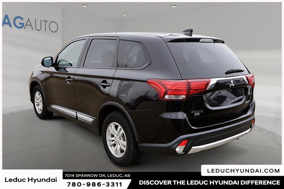 2017 Mitsubishi Outlander ES-3