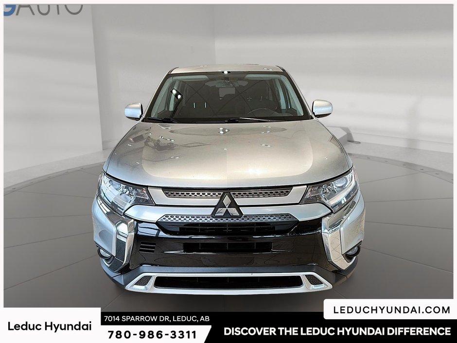 2020 Mitsubishi Outlander ES-1