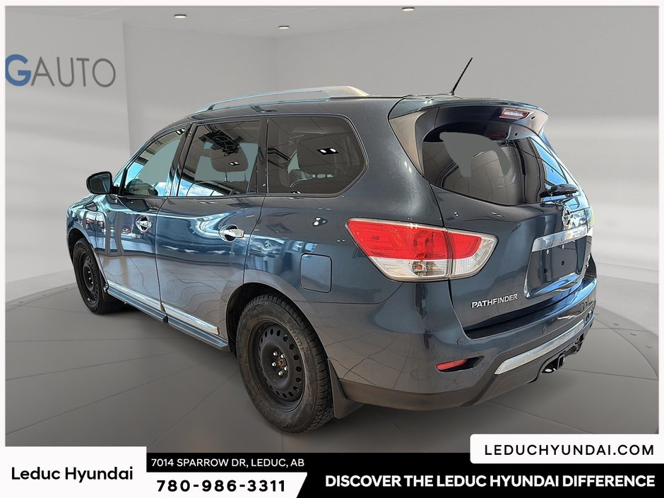 2015 Nissan Pathfinder SL-3