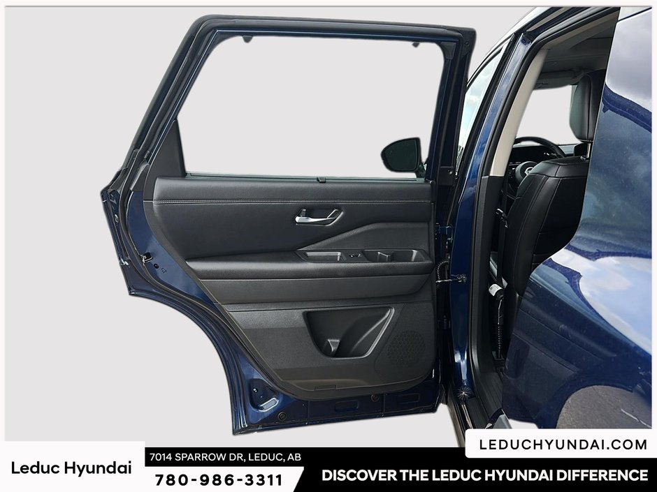 2024 Nissan Pathfinder Platinum-14