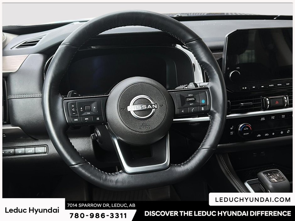 2024 Nissan Pathfinder Platinum-15