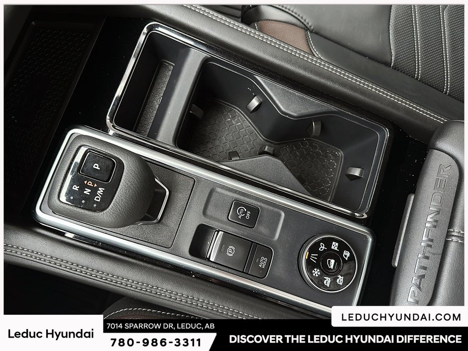 2024 Nissan Pathfinder Platinum-21