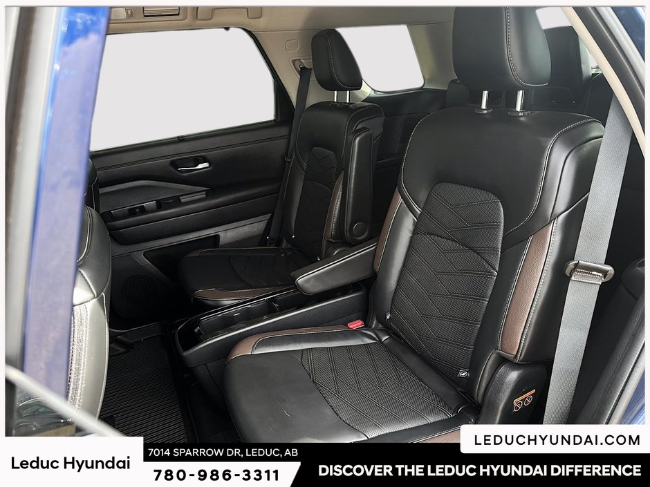2024 Nissan Pathfinder Platinum-9