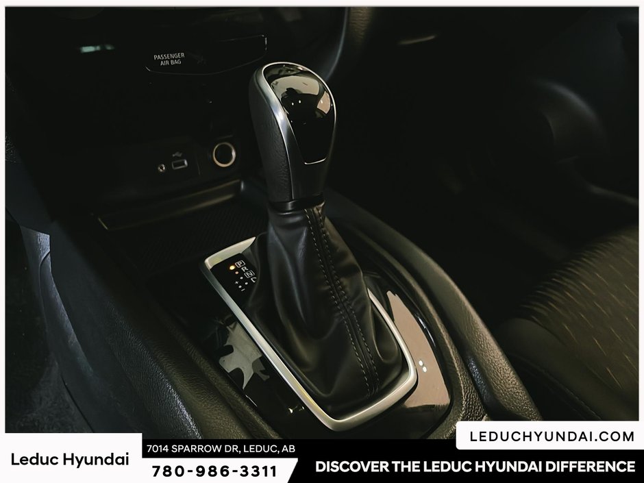 2019 Nissan Rogue S-14