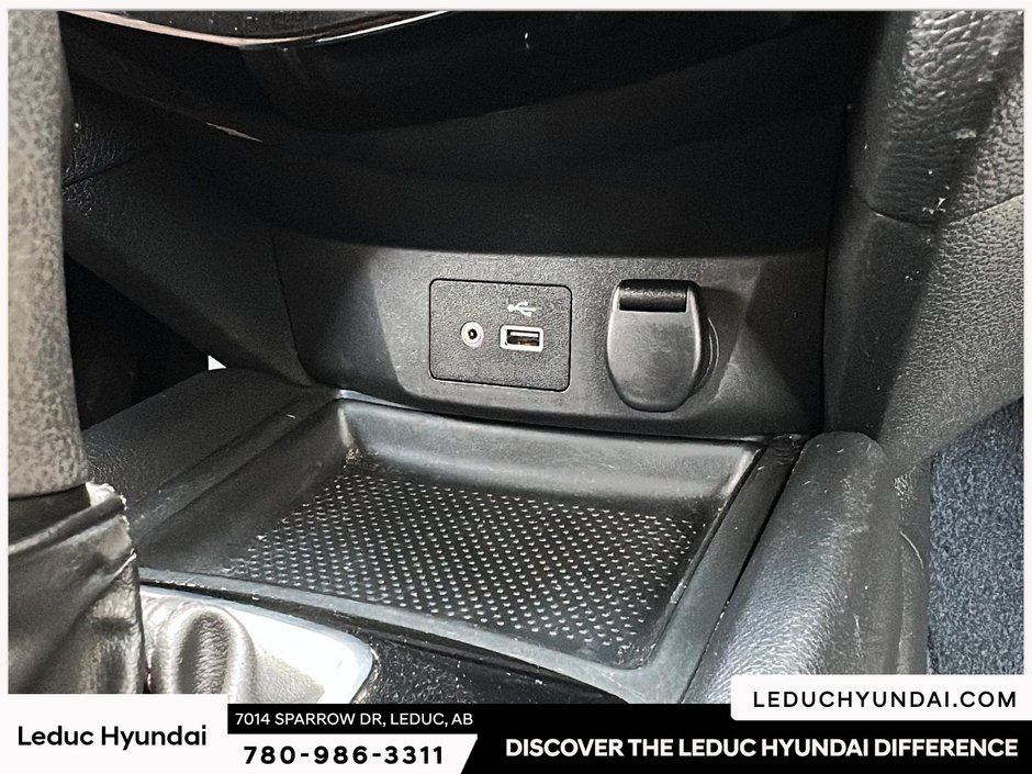 2019 Nissan Rogue S-24