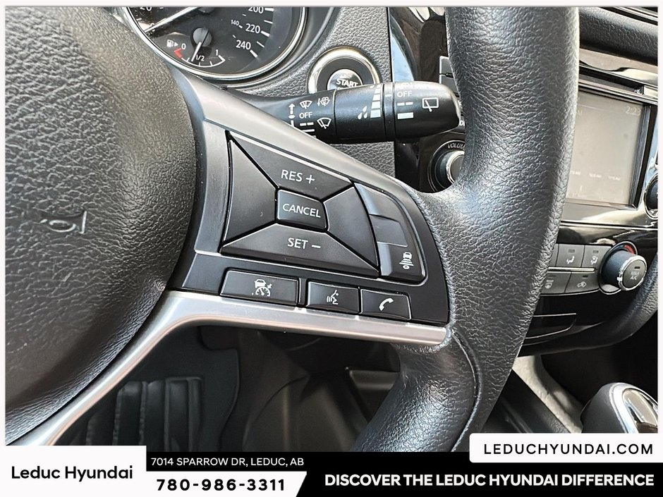 2019 Nissan Rogue S-15
