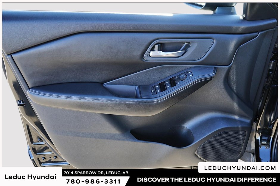 2024 Nissan Rogue SV-10