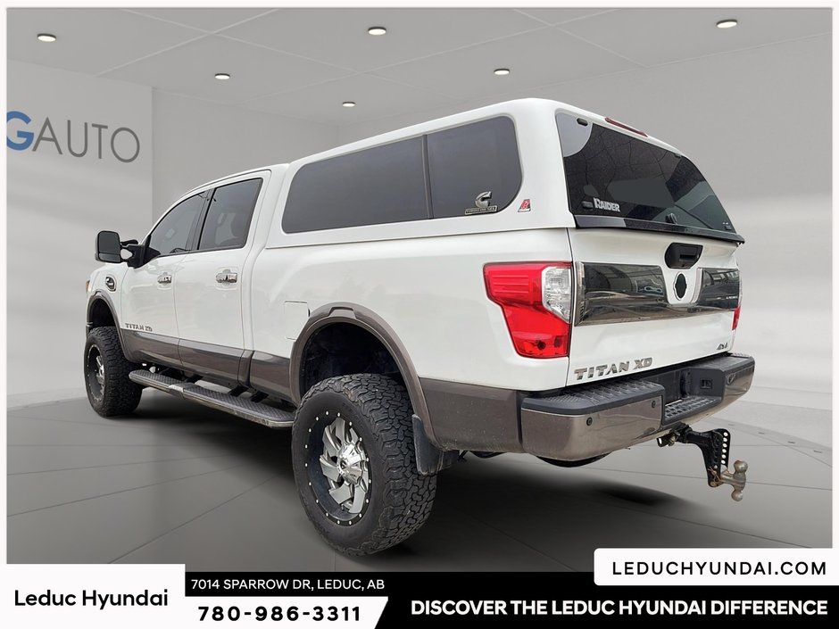 2017 Nissan Titan XD Platinum Reserve-3