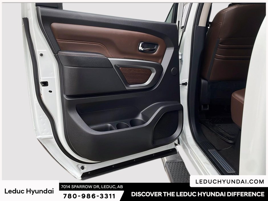 2017 Nissan Titan XD Platinum Reserve-12