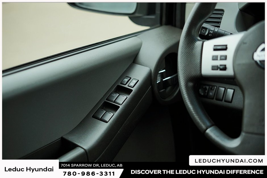 2013 Nissan Xterra S-17