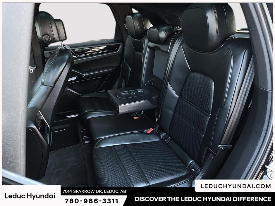 2019 Porsche Cayenne Base-9