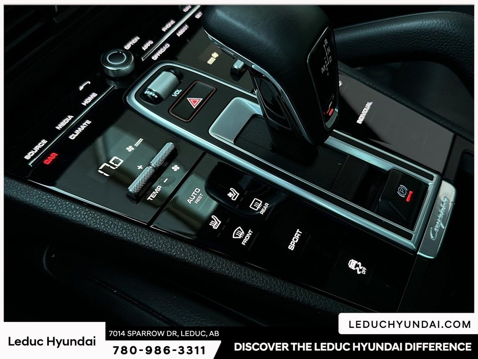2019 Porsche Cayenne Base-23