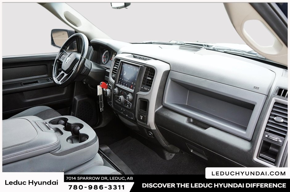 2019 Ram 1500 Classic Express-8