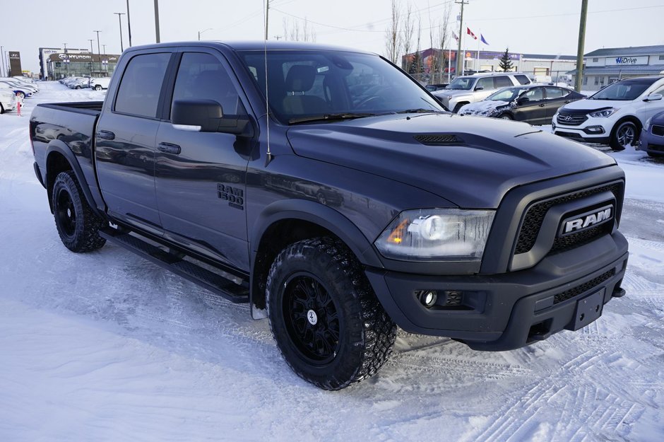 2022 Ram 1500 Classic Warlock-8