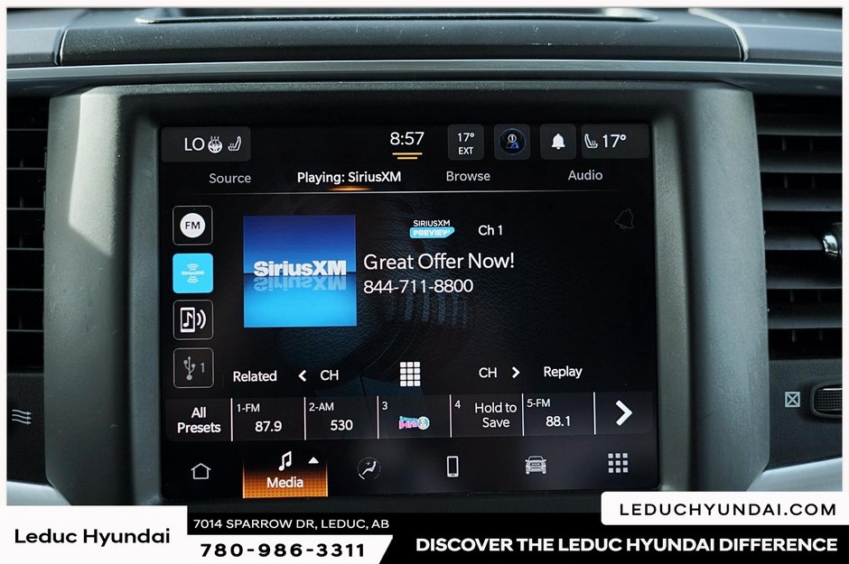 2022 Ram 1500 Classic SLT-18