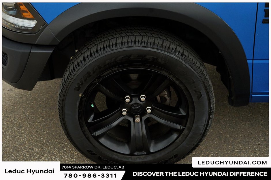 2022 Ram 1500 Classic Warlock-8