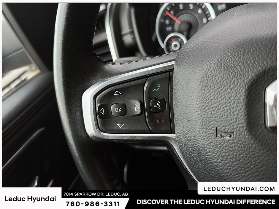 2023 Ram 1500 Laramie-13