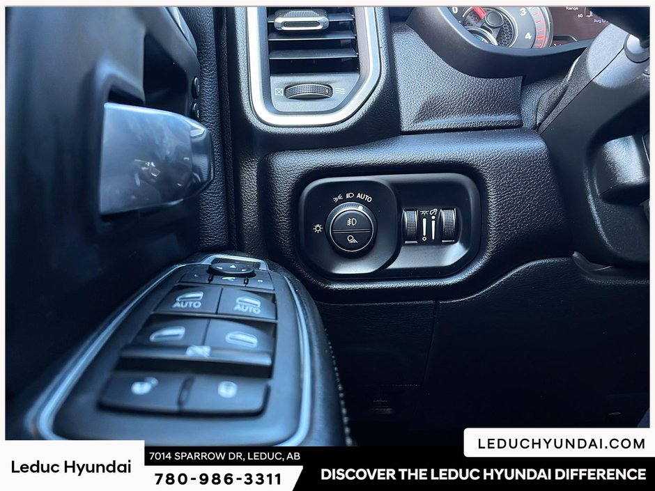 2022 Ram 2500 Laramie-21