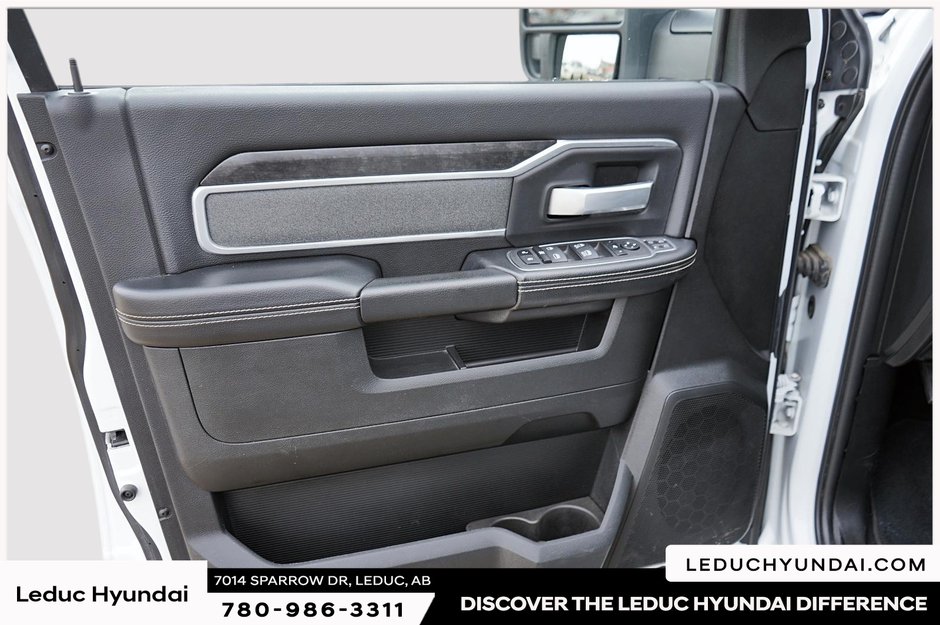 2023 Ram 3500 Big Horn-10