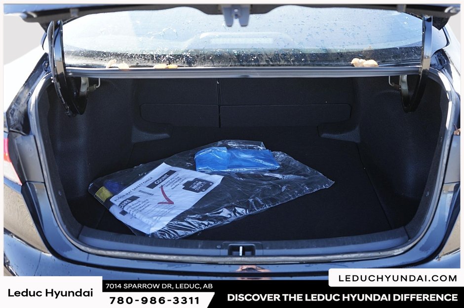 2024 Toyota Corolla LE-6