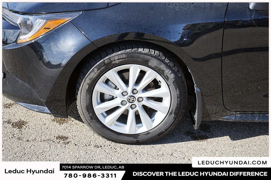 2024 Toyota Corolla LE-8