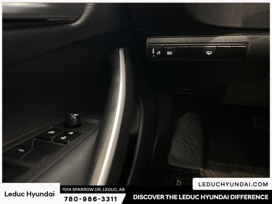 2024 Toyota Corolla SE-18